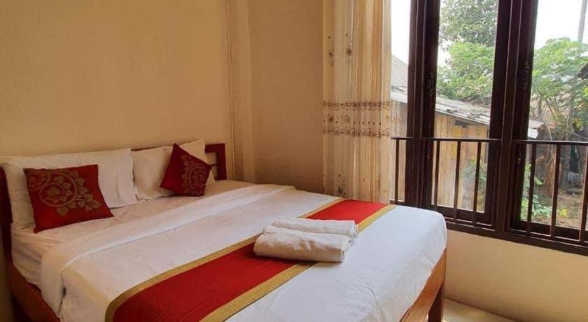 Golden Hotel Dondet Muang Không Extérieur photo
