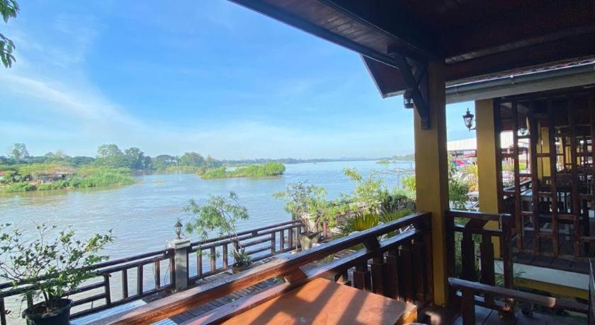 Golden Hotel Dondet Muang Không Extérieur photo
