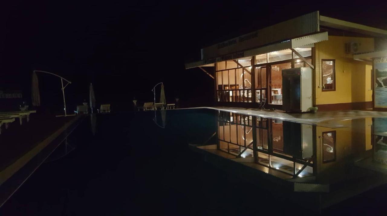Golden Hotel Dondet Muang Không Extérieur photo